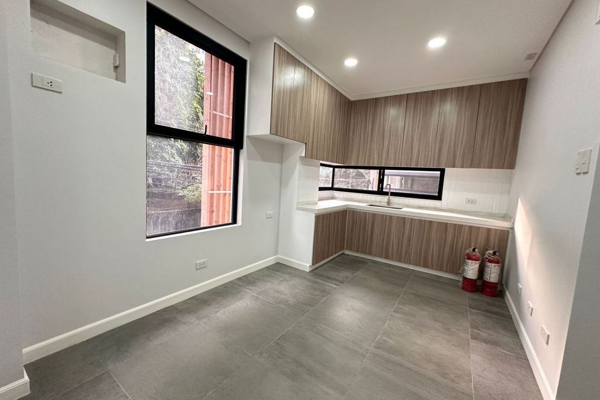 3 Bedroom Townhouse for Sale in Manila, Metro Manila – photo 3