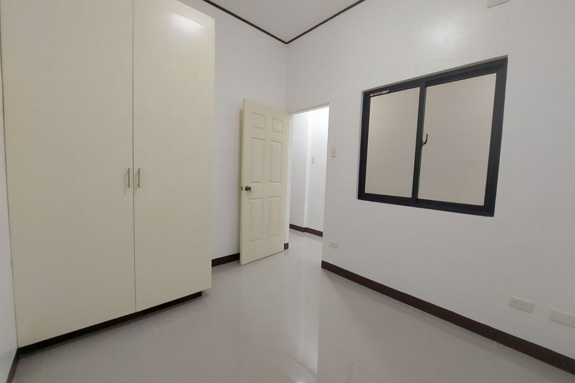 3 Bedroom Townhouse for Sale in Manila, Metro Manila near LRT-2 Legarda – photo 7