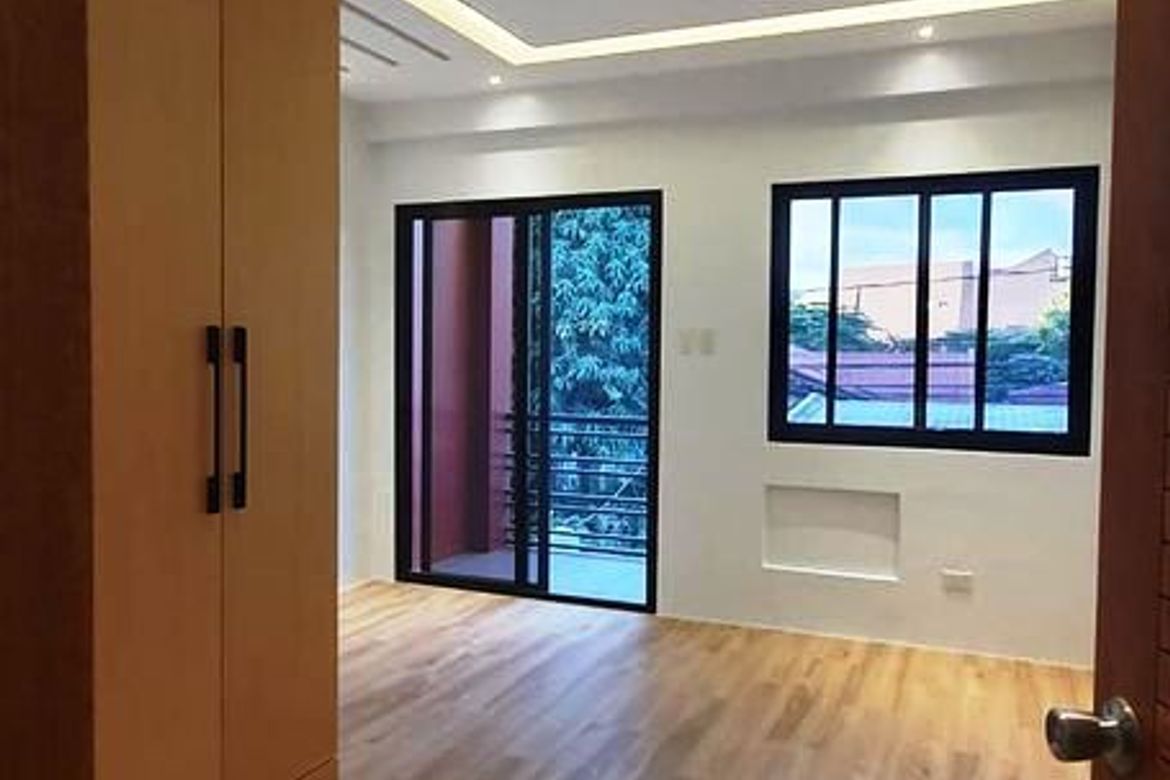 3 Bedroom Townhouse for Sale in Manuyo Uno, Las Piñas, Metro Manila – photo 7
