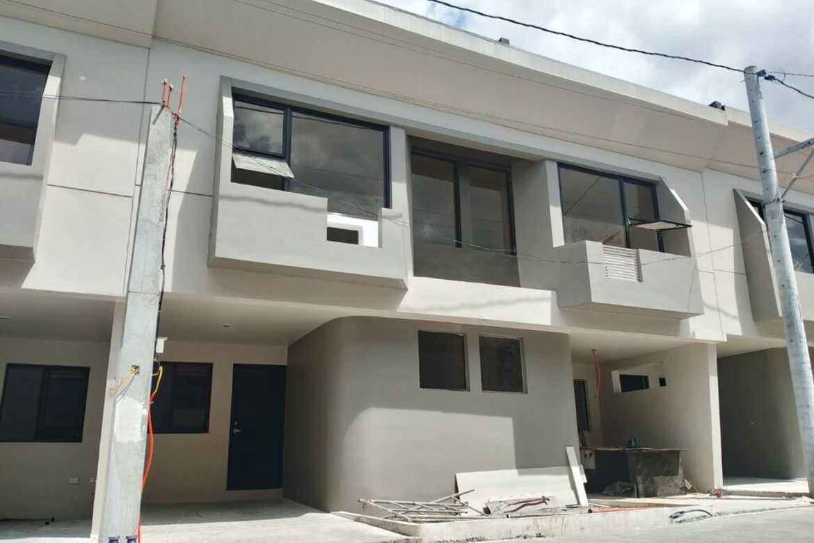 3 Bedroom Townhouse for Sale in Mayamot, Antipolo, Rizal