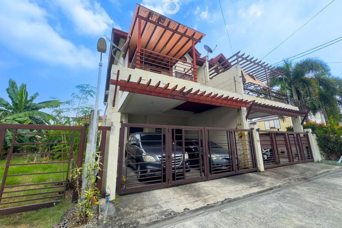 3 Bedroom Townhouse for Sale in Merville, Parañaque, Metro Manila – photo 2