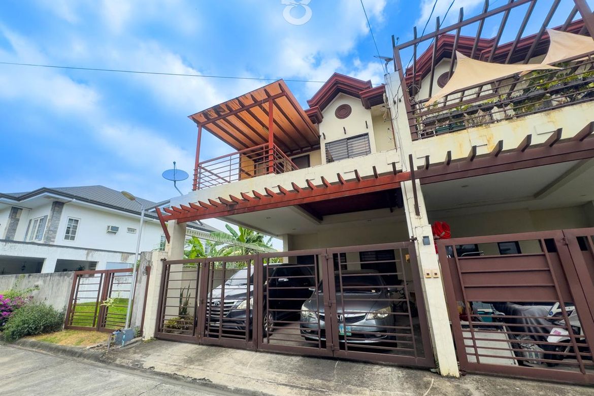 3 Bedroom Townhouse for Sale in Merville, Parañaque, Metro Manila – photo 3