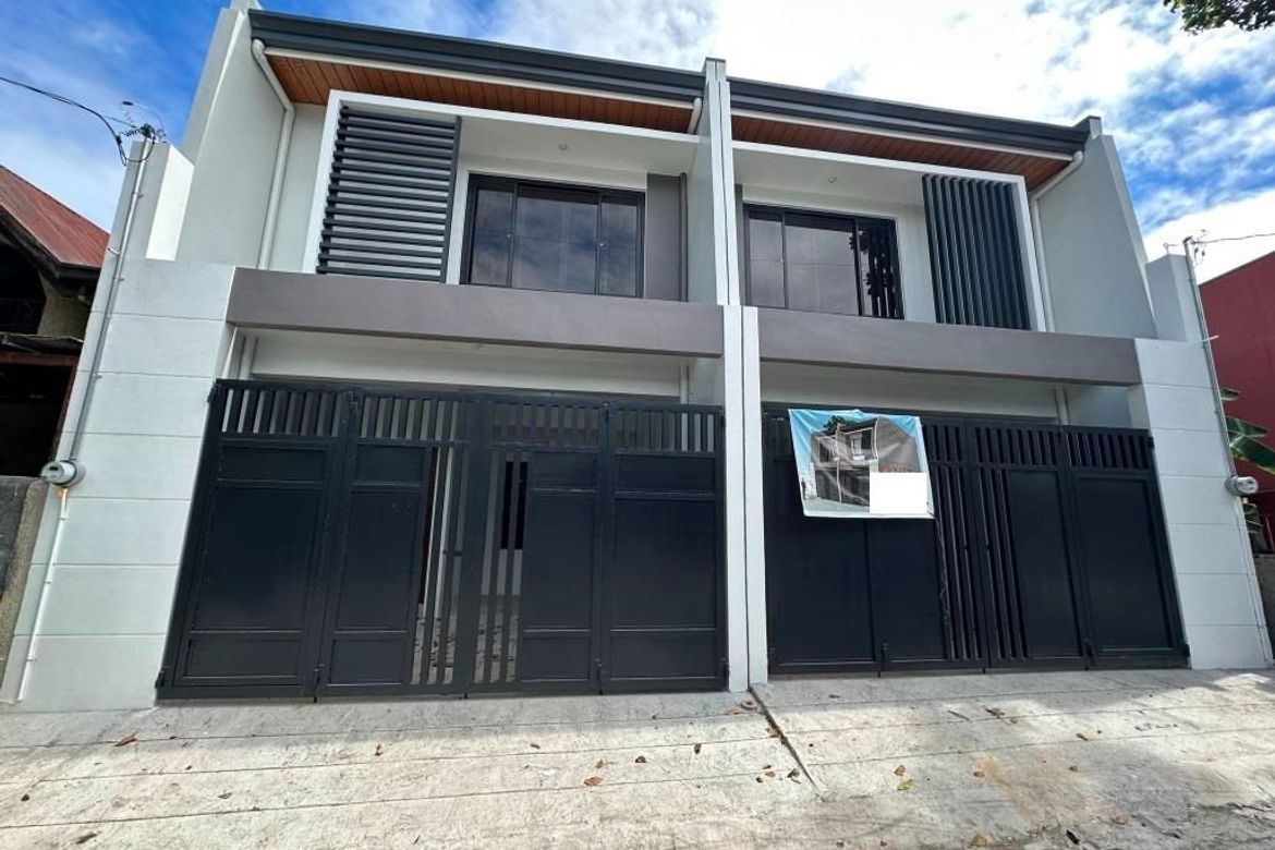 3 Bedroom Townhouse for Sale in Molino III, Bacoor, Cavite – photo 2