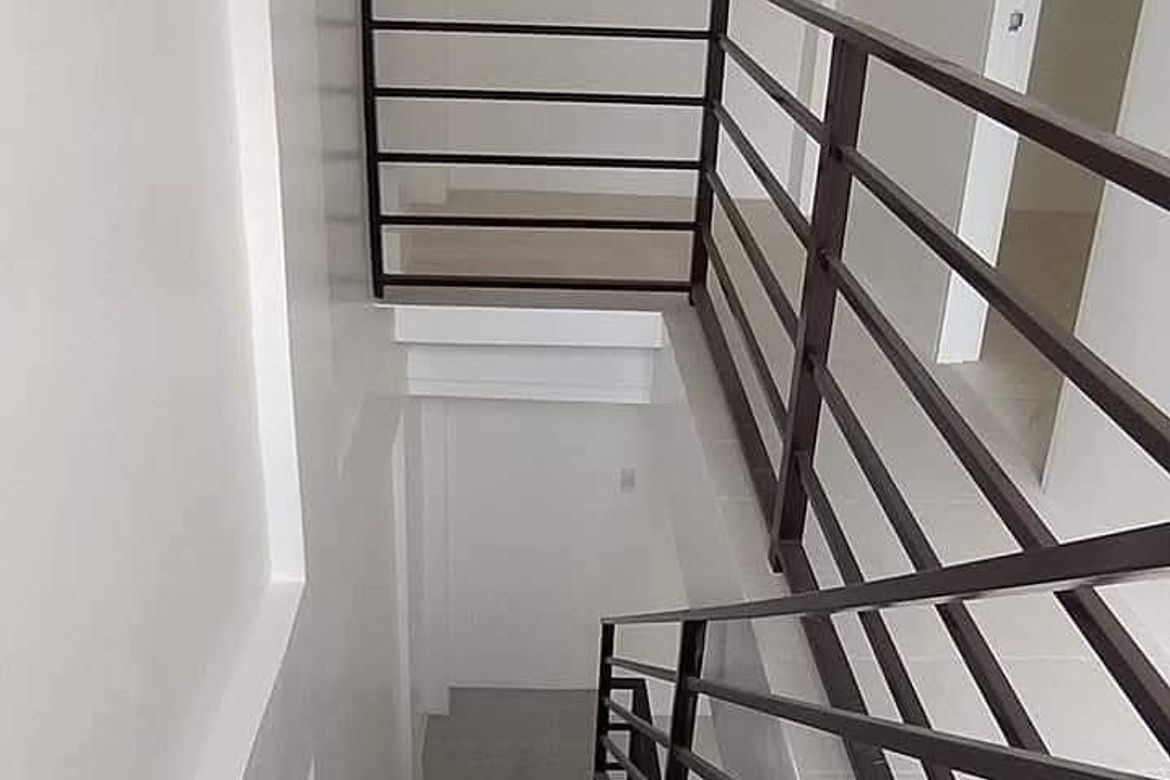 3 Bedroom Townhouse for Sale in Moonwalk, Parañaque, Metro Manila – photo 4