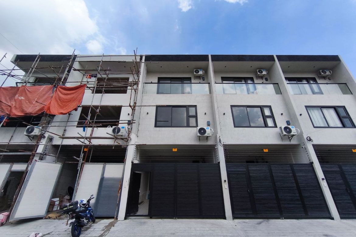 3 Bedroom Townhouse for Sale in New Zañiga, Mandaluyong, Metro Manila – photo 2