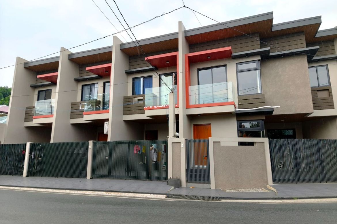 3 Bedroom Townhouse for Sale in Pamplona Tres, Las Piñas, Metro Manila