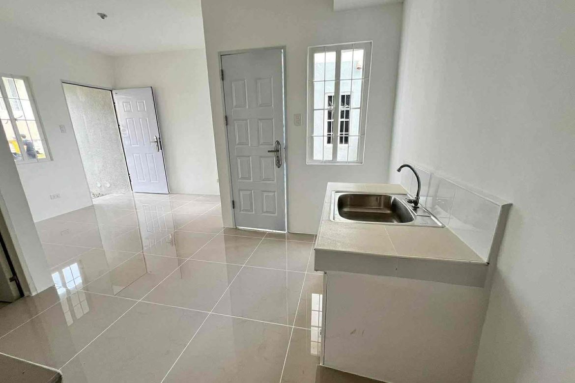 3 Bedroom Townhouse for Sale in Pandac, Pavia, Iloilo – photo 5