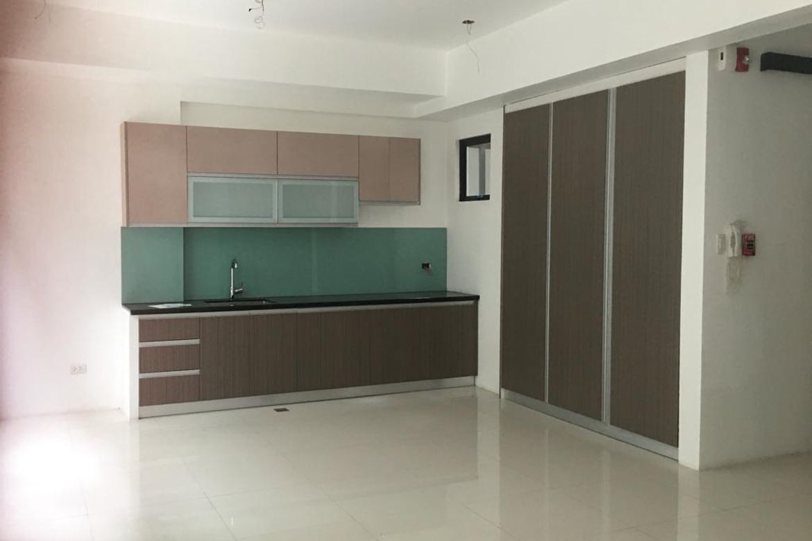 3 Bedroom Townhouse for Sale in Pasadeña, San Juan, Metro Manila near LRT-2 Gilmore – photo 3