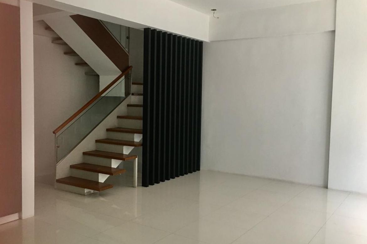 3 Bedroom Townhouse for Sale in Pasadeña, San Juan, Metro Manila near LRT-2 Gilmore – photo 7