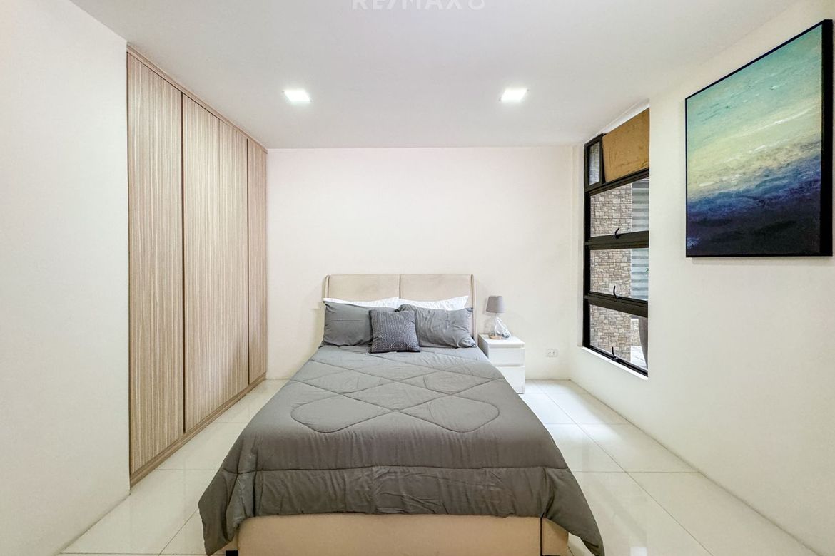 3 Bedroom Townhouse for Sale in Pasadeña, San Juan, Metro Manila near LRT-2 Gilmore – photo 3