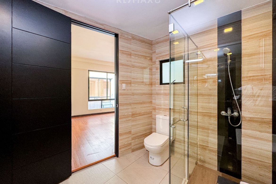 3 Bedroom Townhouse for Sale in Pasadeña, San Juan, Metro Manila near LRT-2 Gilmore – photo 5