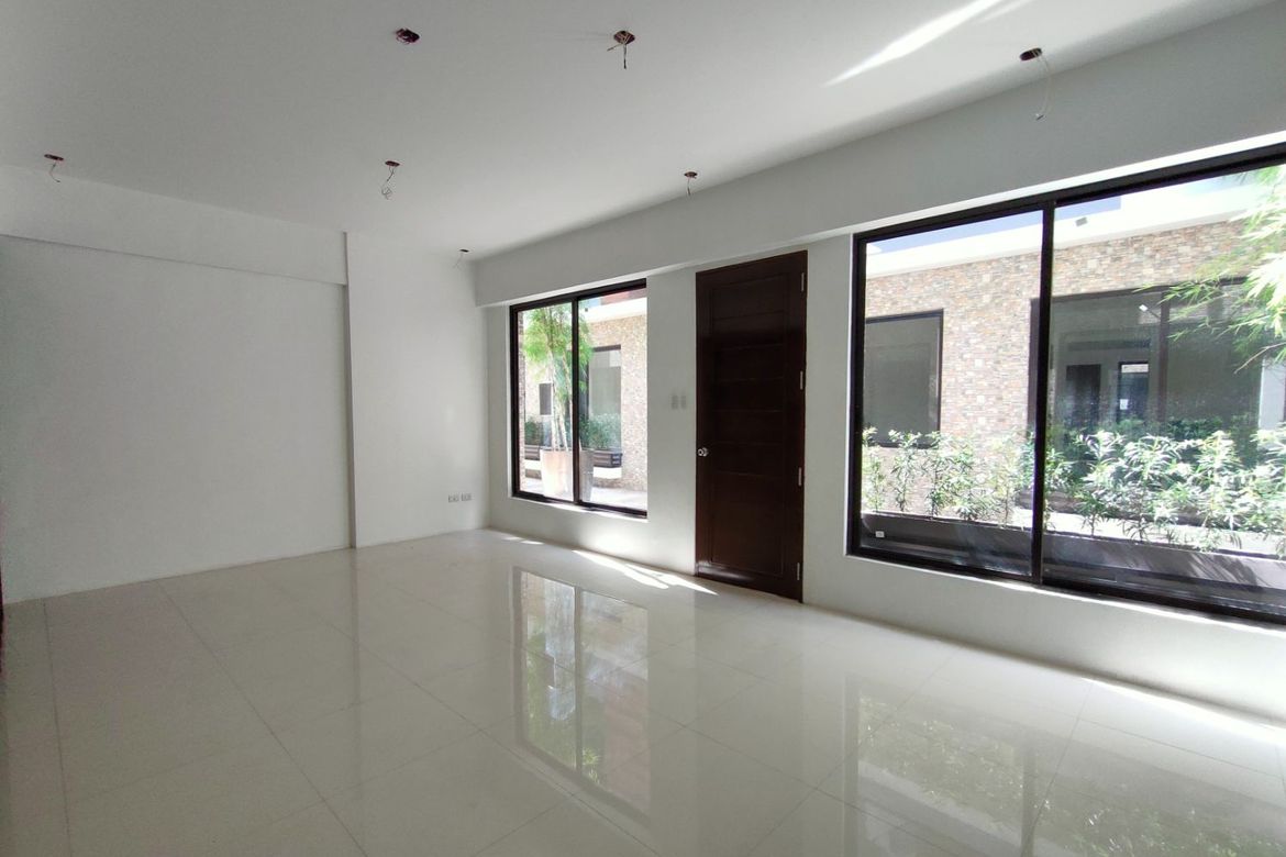 3 Bedroom Townhouse for Sale in Pasadeña, San Juan, Metro Manila near LRT-2 Gilmore – photo 6