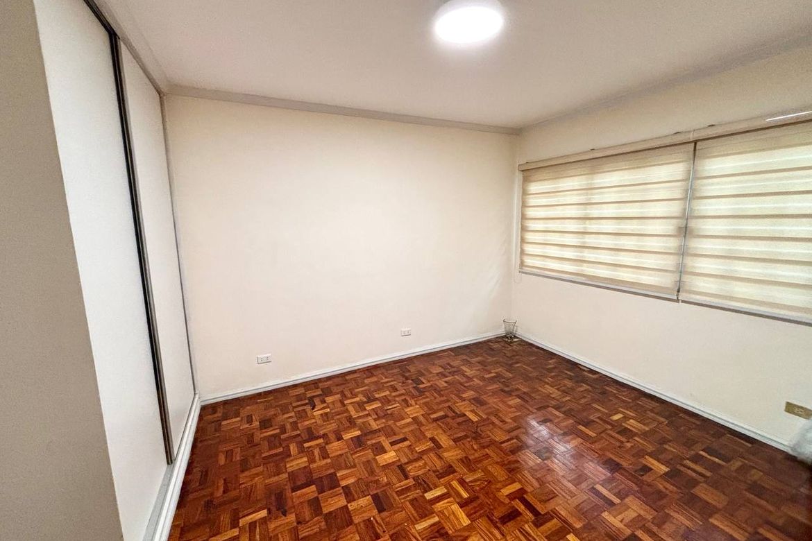 3 Bedroom Townhouse for Sale in Pasadeña, San Juan, Metro Manila near LRT-2 Gilmore – photo 2