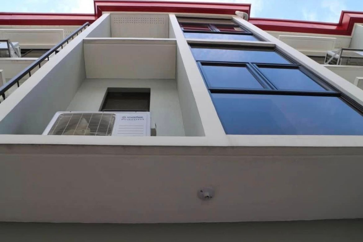3 Bedroom Townhouse for Sale in Pasadeña, San Juan, Metro Manila near LRT-2 Gilmore – photo 3