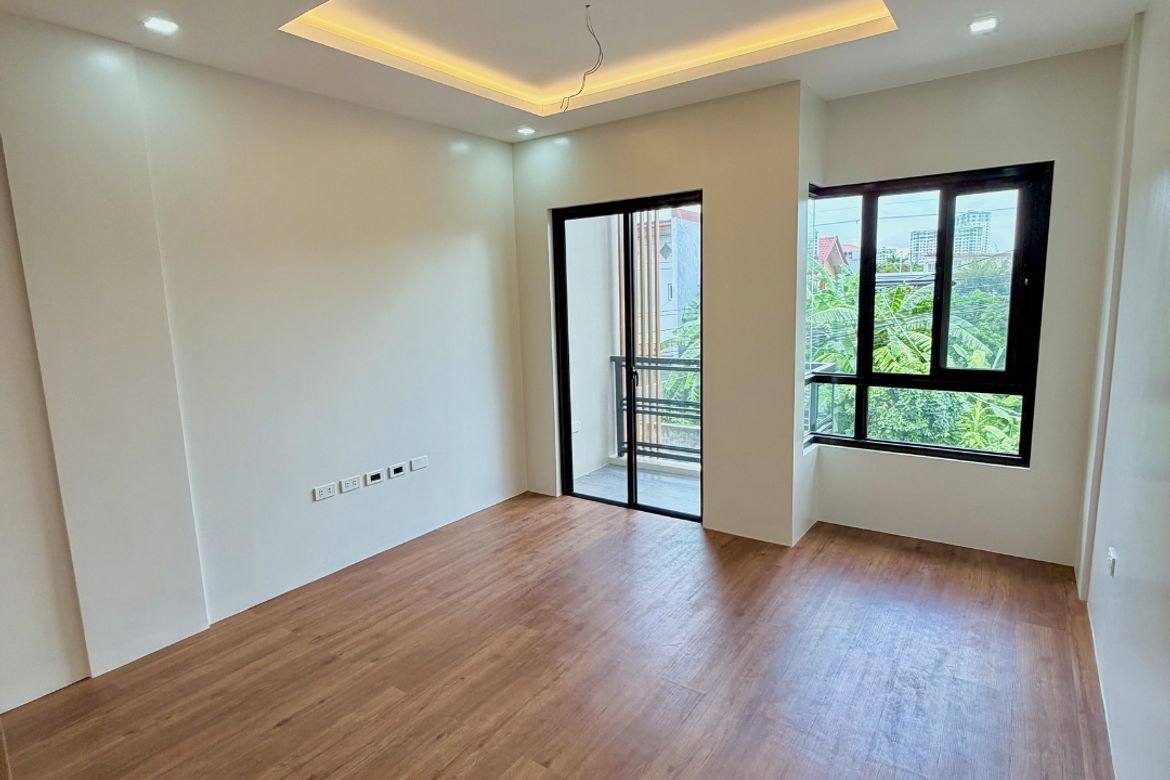 3 Bedroom Townhouse for Sale in Pilar, Las Piñas, Metro Manila – photo 7