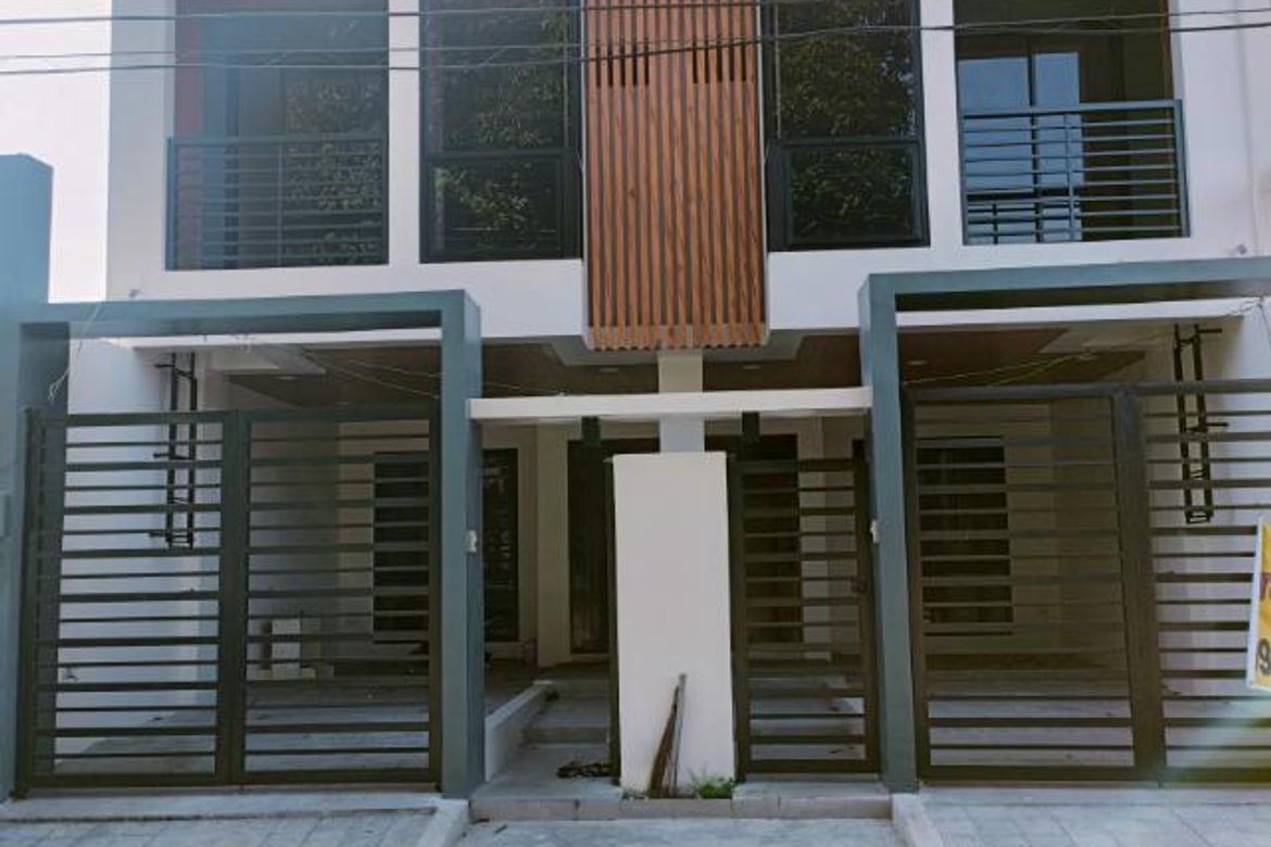 3 Bedroom Townhouse for Sale in Pilar, Las Piñas, Metro Manila