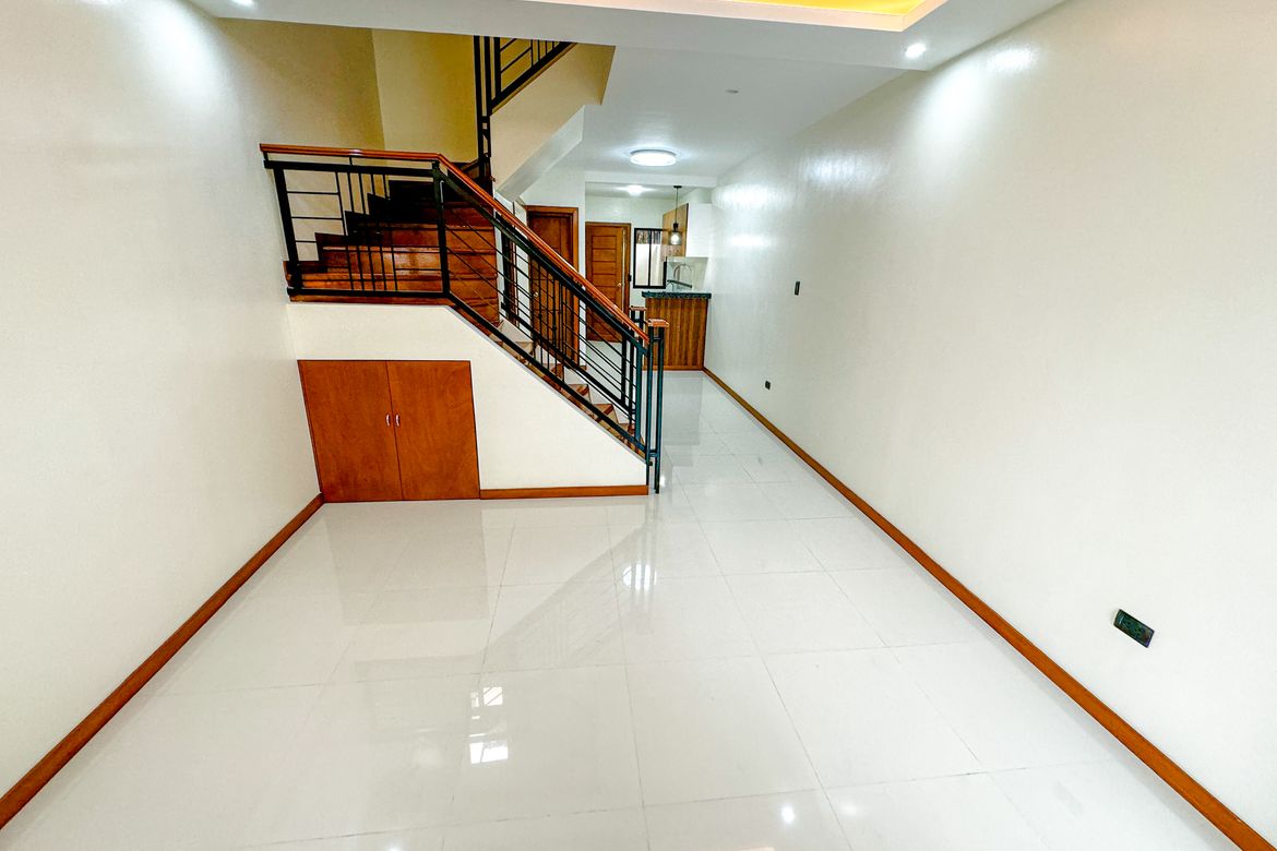 3 Bedroom Townhouse for Sale in Pilar, Las Piñas, Metro Manila – photo 4