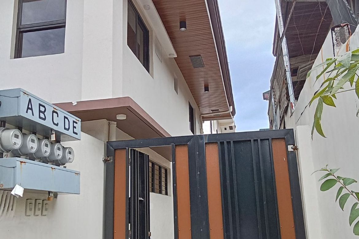3 Bedroom Townhouse for Sale in Plainview, Mandaluyong, Metro Manila