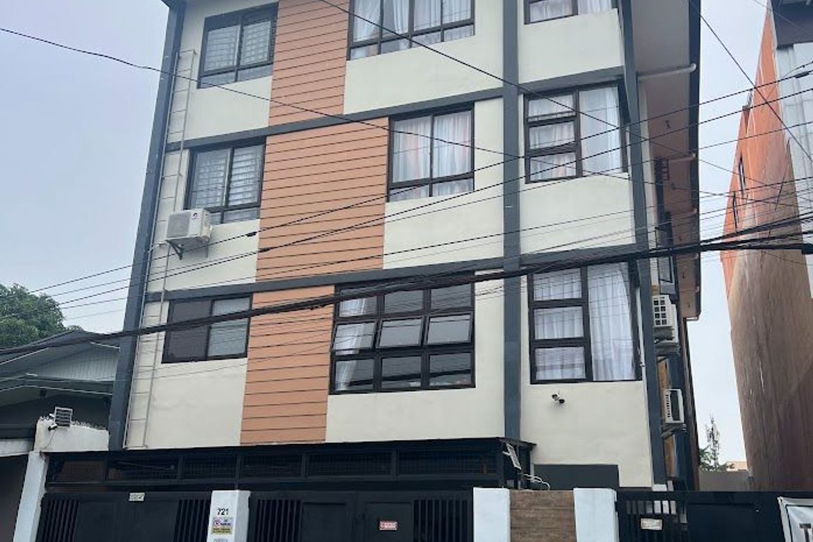 3 Bedroom Townhouse for Sale in Plainview, Mandaluyong, Metro Manila