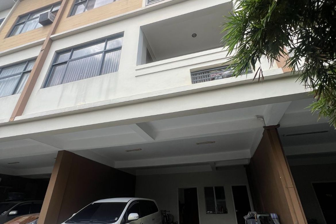 3 Bedroom Townhouse for Sale in Plainview, Mandaluyong, Metro Manila