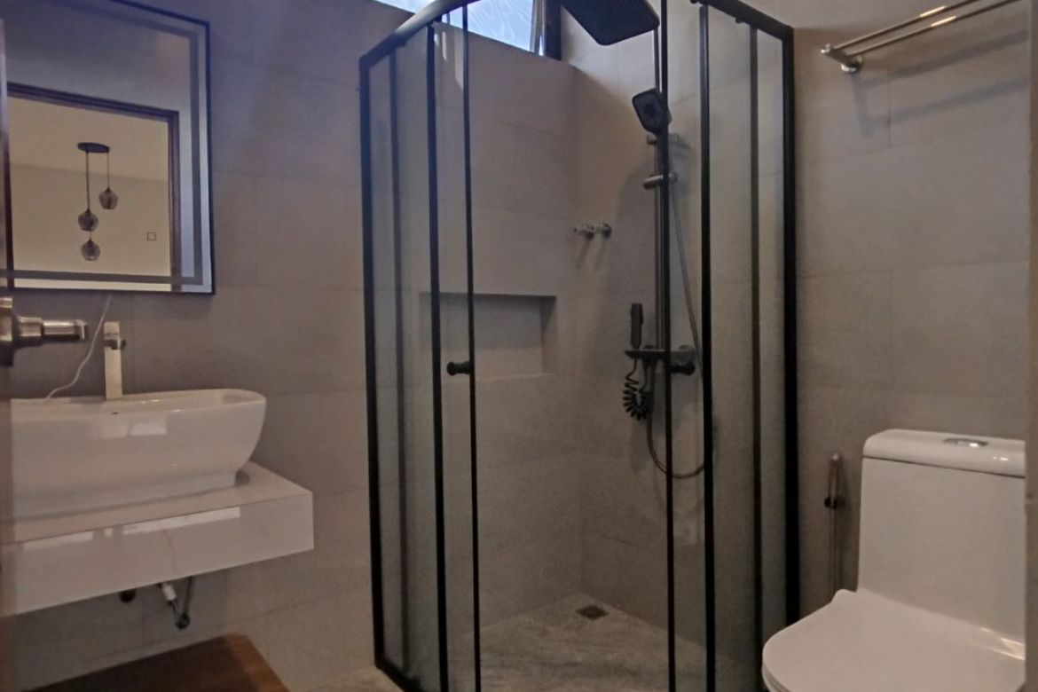 3 Bedroom Townhouse for Sale in Poblacion, Muntinlupa, Metro Manila – photo 8