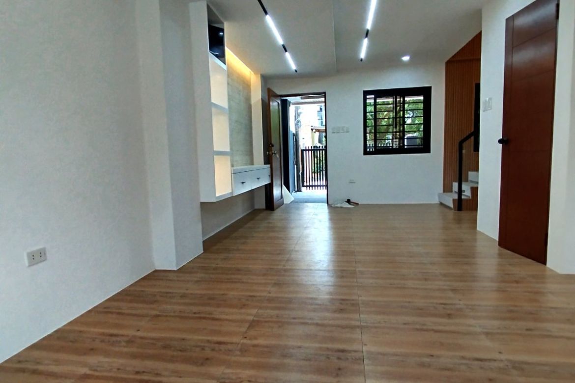 3 Bedroom Townhouse for Sale in Poblacion, Muntinlupa, Metro Manila – photo 5
