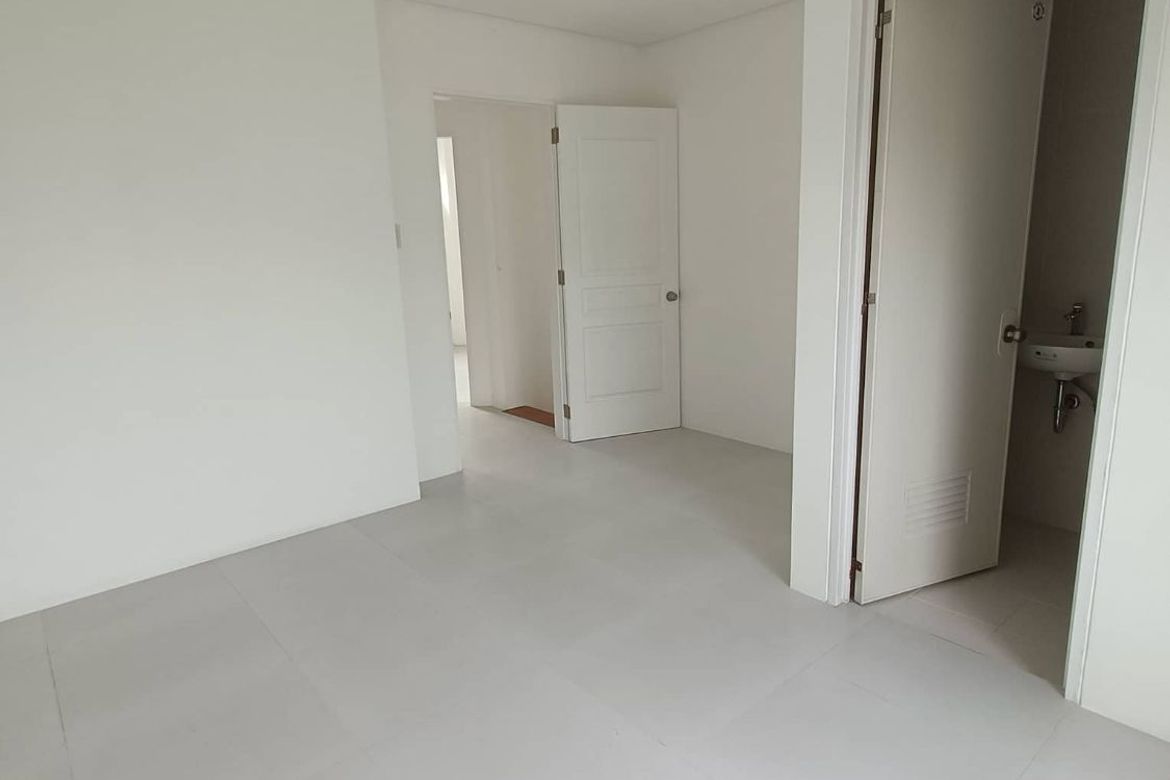 3 Bedroom Townhouse for Sale in Poblacion, Muntinlupa, Metro Manila – photo 4
