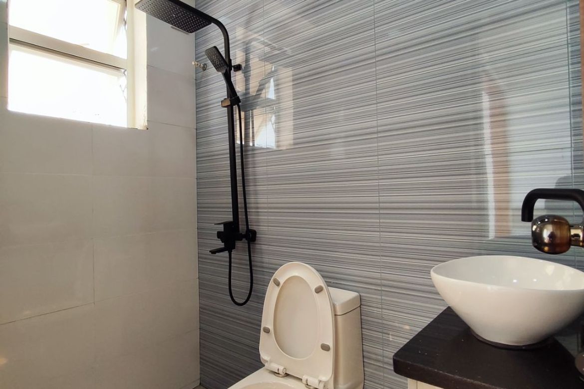 3 Bedroom Townhouse for Sale in Poblacion, San Antonio, Quezon – photo 6