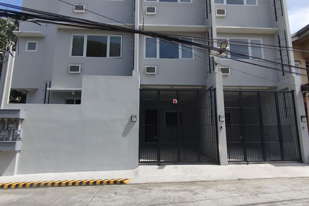 3 Bedroom Townhouse for Sale in San Antonio, Parañaque, Metro Manila