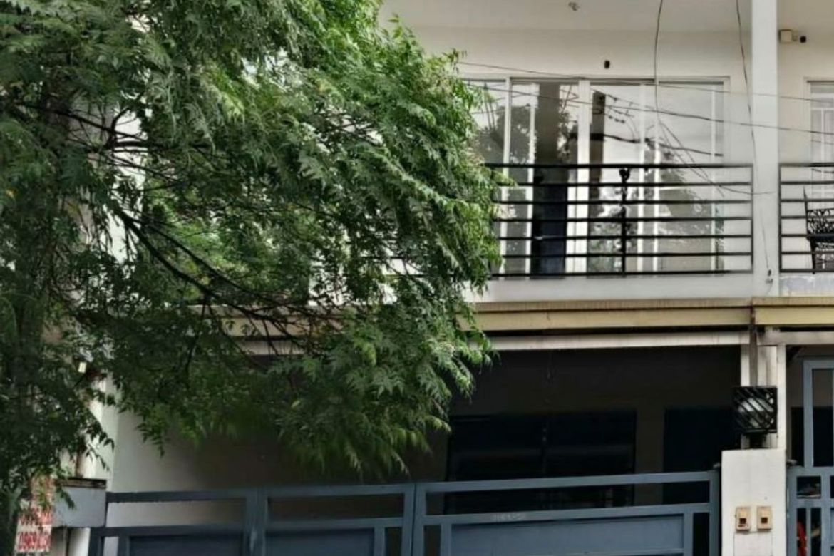 3 Bedroom Townhouse for Sale in San Antonio, Parañaque, Metro Manila