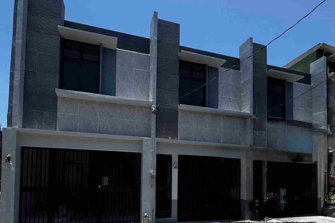 3 Bedroom Townhouse for Sale in San Antonio, Parañaque, Metro Manila – photo 2