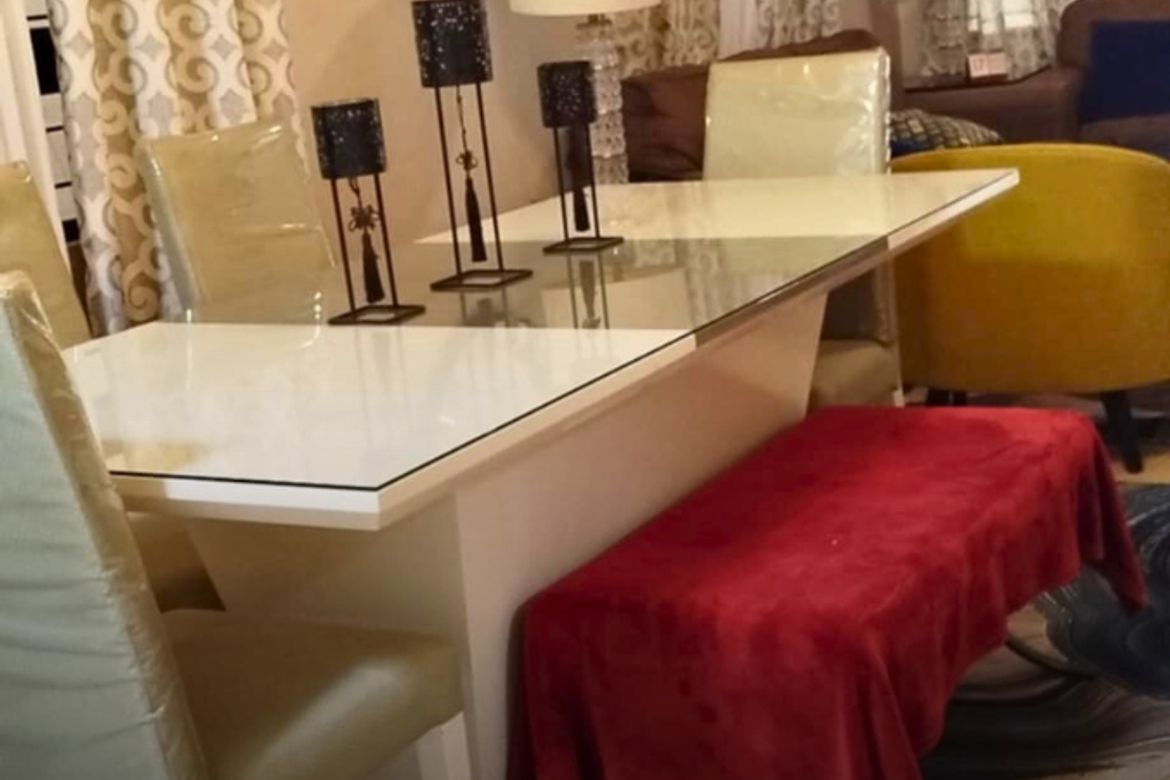 3 Bedroom Townhouse for Sale in San Isidro, Parañaque, Metro Manila