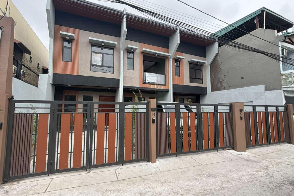 3 Bedroom Townhouse for Sale in San Isidro, Parañaque, Metro Manila – photo 2