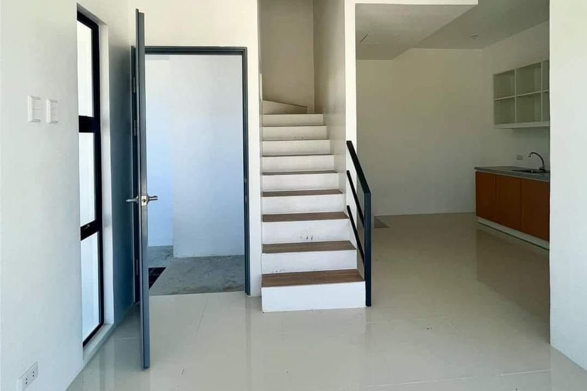 3 Bedroom Townhouse for Sale in San Jose, Cebu City, Cebu – photo 7