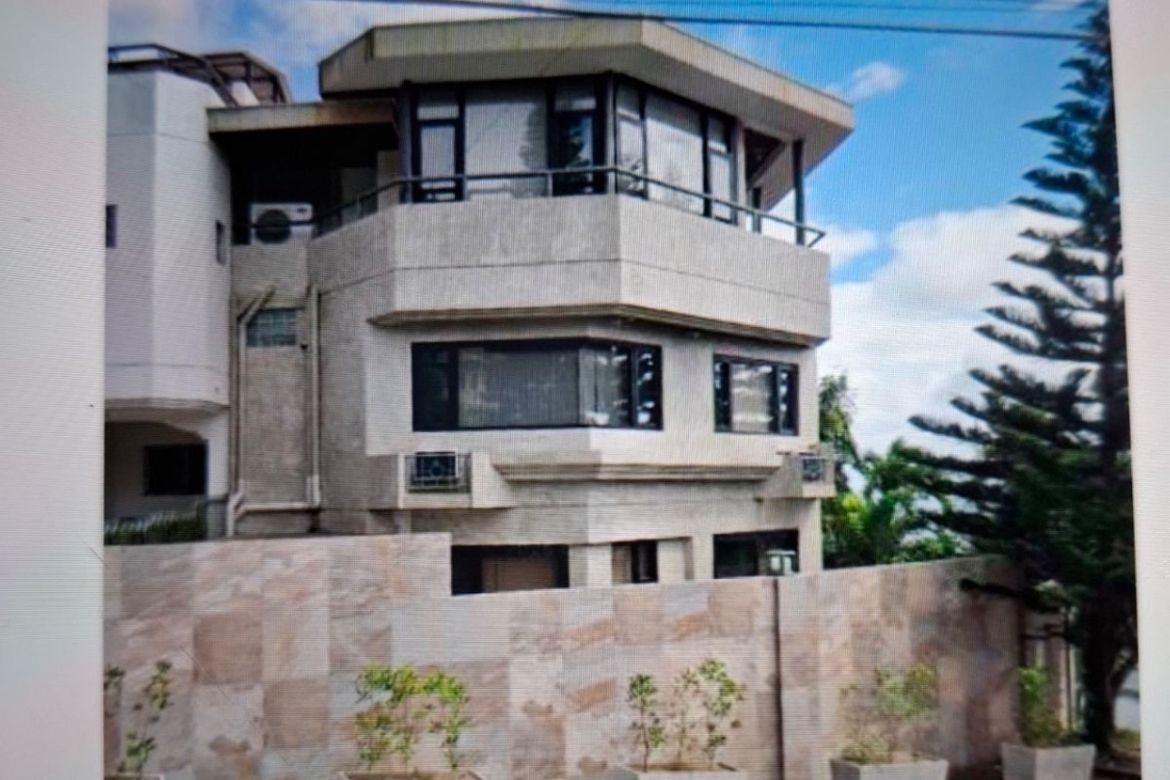 3 Bedroom Townhouse for Sale in San Jose, Tagaytay, Cavite