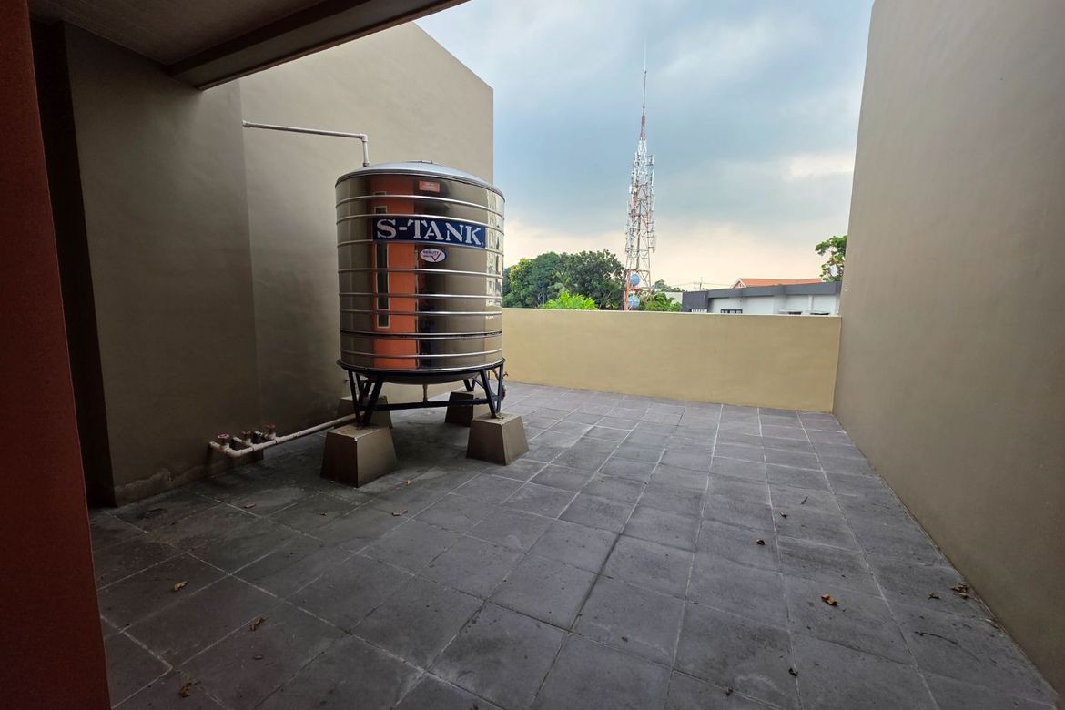 3 Bedroom Townhouse for Sale in San Juan, Metro Manila near LRT-2 J. Ruiz – photo 2
