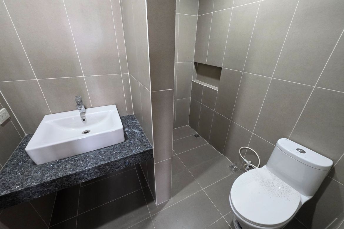 3 Bedroom Townhouse for Sale in San Juan, Metro Manila near LRT-2 J. Ruiz – photo 8