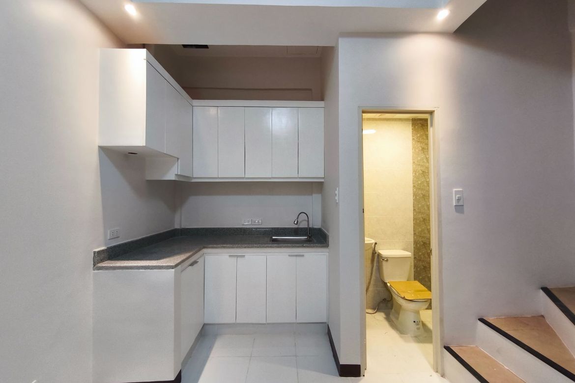 3 Bedroom Townhouse for Sale in San Miguel, Pasig, Metro Manila – photo 5