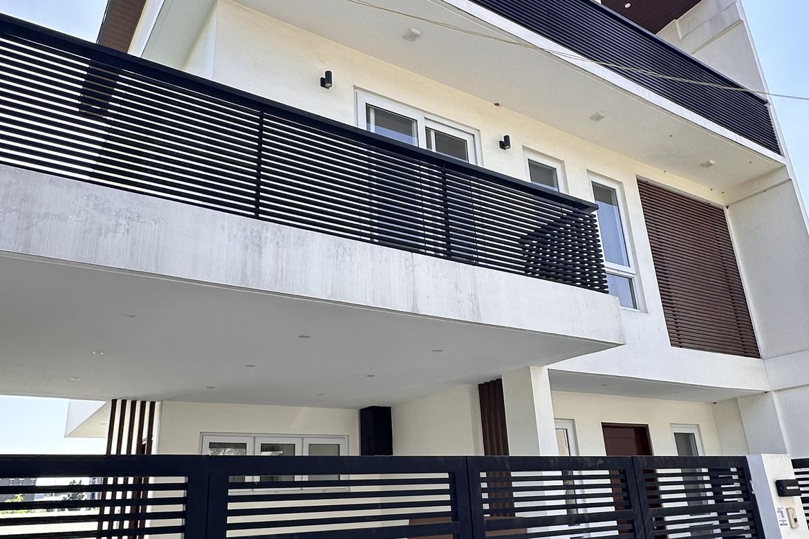 3 Bedroom Townhouse for Sale in San Miguel, Pasig, Metro Manila