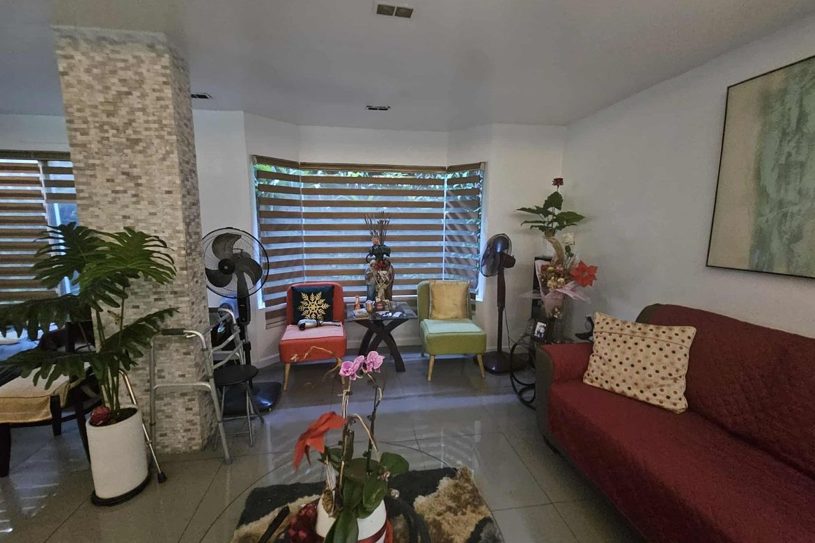 3 Bedroom Townhouse for Sale in San Nicolas, Pasig, Metro Manila – photo 2