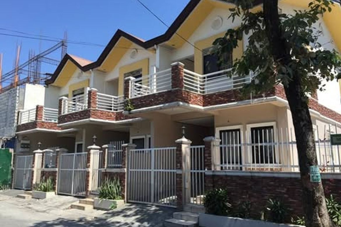 3 Bedroom Townhouse for Sale in San Nicolas, Pasig, Metro Manila – photo 6
