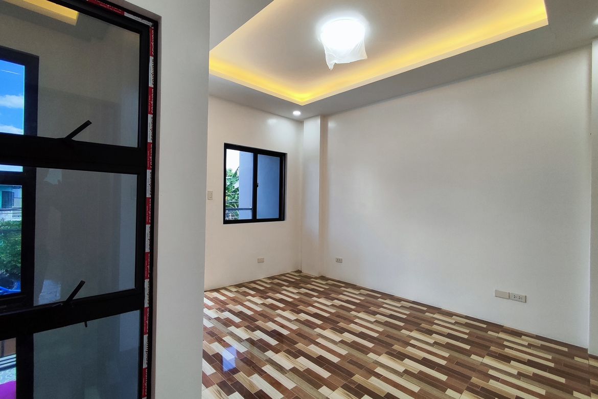 3 Bedroom Townhouse for Sale in Santo Domingo, Cainta, Rizal – photo 7