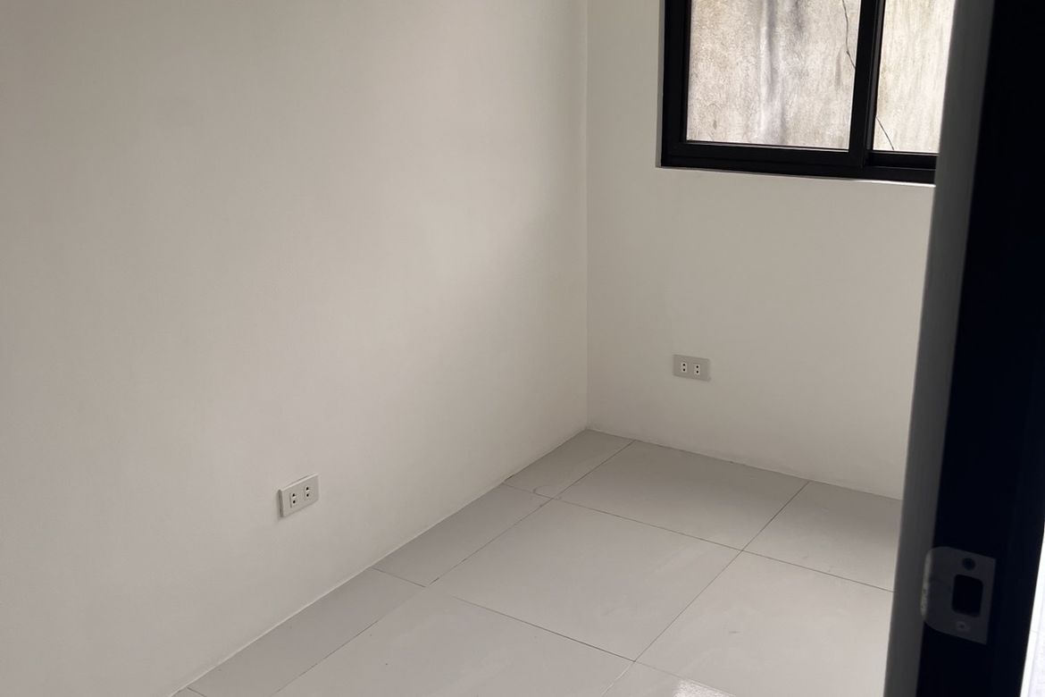3 Bedroom Townhouse for Sale in Santo Domingo, Cainta, Rizal – photo 3