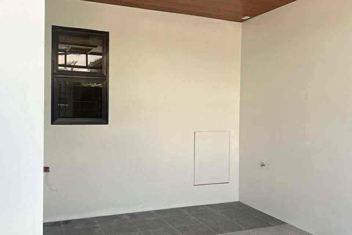 3 Bedroom Townhouse for Sale in Santo Rosario, San Fernando, Pampanga – photo 3