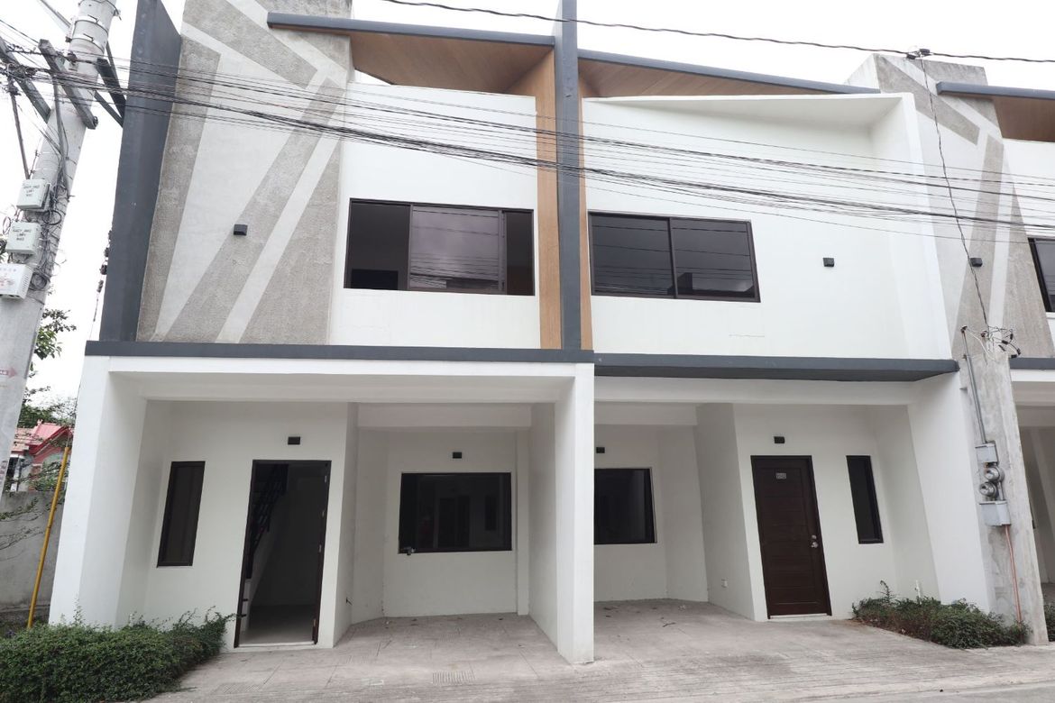 3 Bedroom Townhouse for Sale in Sinakulay, President Quirino, Sultan Kudarat