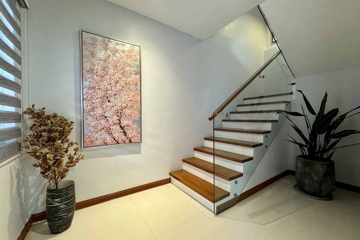 3 Bedroom Townhouse for Sale in Socorro, Quezon City, Metro Manila near LRT-2 Araneta Center-Cubao – photo 5