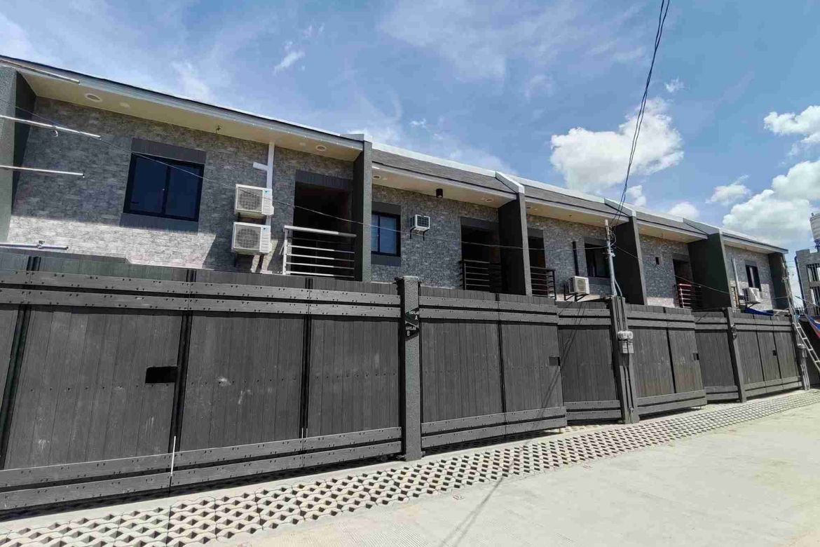 3 Bedroom Townhouse for Sale in Tabunoc, Talisay, Cebu