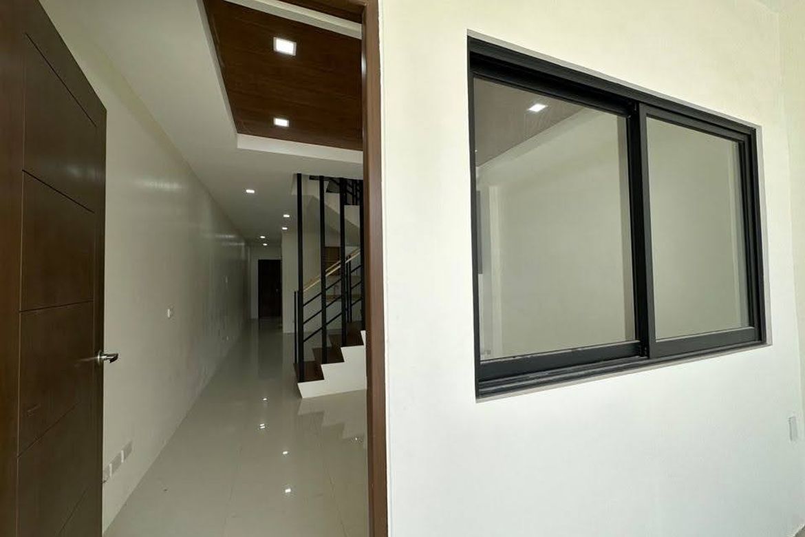 3 Bedroom Townhouse for Sale in Talon Singko, Las Piñas, Metro Manila – photo 2