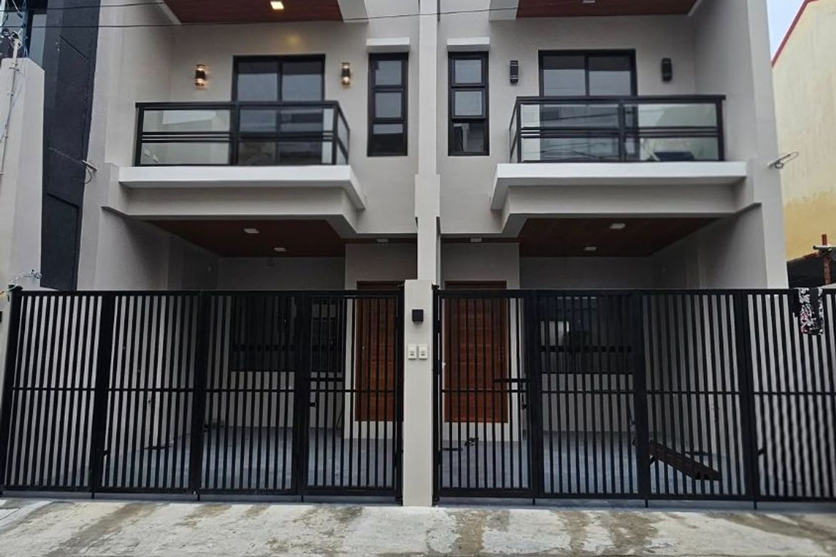 3 Bedroom Townhouse for Sale in Talon Uno, Las Piñas, Metro Manila