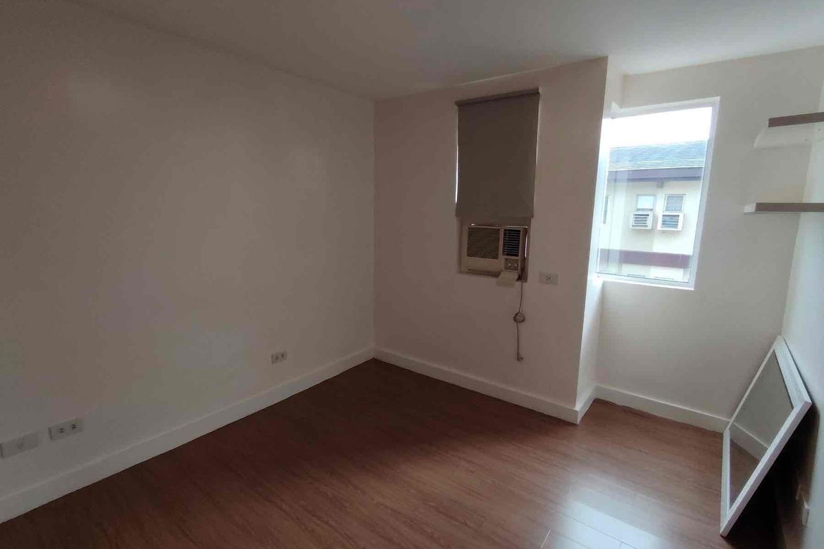 3 Bedroom Townhouse for Sale in Tambo, Parañaque, Metro Manila – photo 7